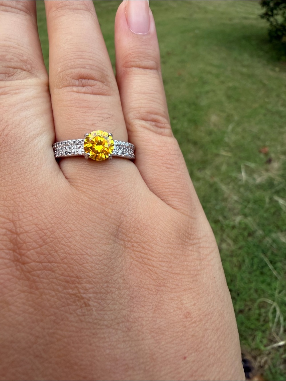 925 Sterling Silver Yellow Cushion-Cut Solitaire Ring